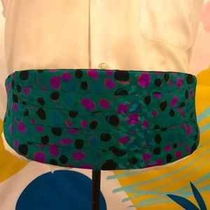 Mel Howard silk Cummerbund